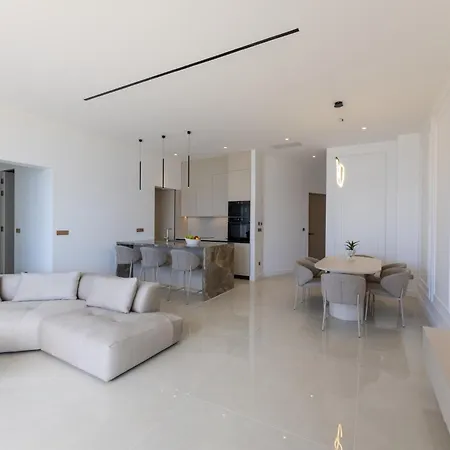 La Perla Del Mar Apartment *