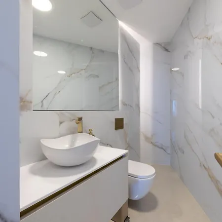 La Perla Del Mar Apartment Podstrana